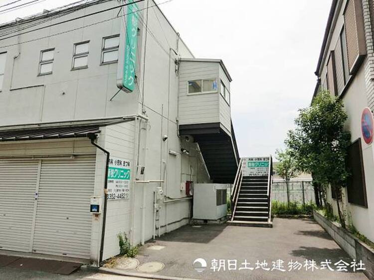 周辺 【新桜クリニック】1020ｍ　地域に根ざした温かい医療を提供。内科をはじめ幅広い診療に対応し、丁寧な診察と分かりやすい説明を徹底。些細な体調の変化も気軽に相談できる、身近で頼れるクリニックです。