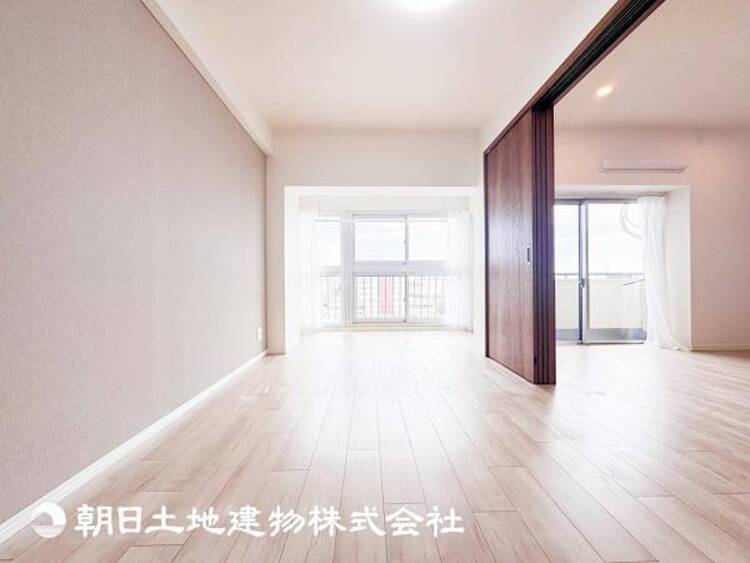 内装 【居室】自分時間を充実させながら心豊かなひとときを過ごすための大切な空間。