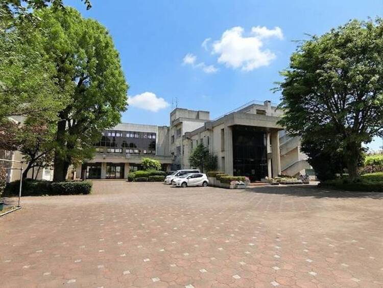 周辺 由野台中学校まで約884ｍ