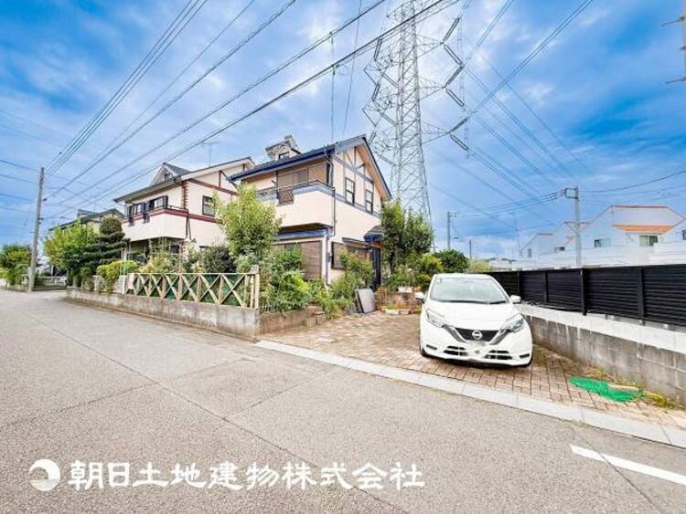 外観 リビングで家族との時間、自分の時間を大切にできる空間を作りました。