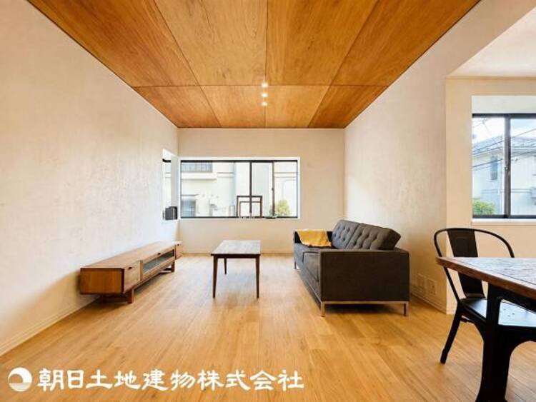居間 【2026年8月撮影】 