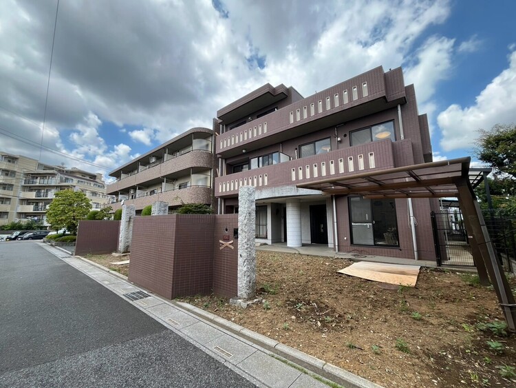 外観 現地に足をお運びいただいた際には、周辺散策などをお勧めいたします。