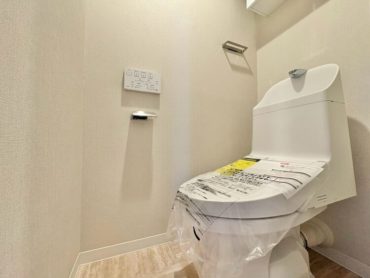 トイレ 暮らしの中のさりげないひとときの快適さにも、こだわりを、持って設備を配しております。