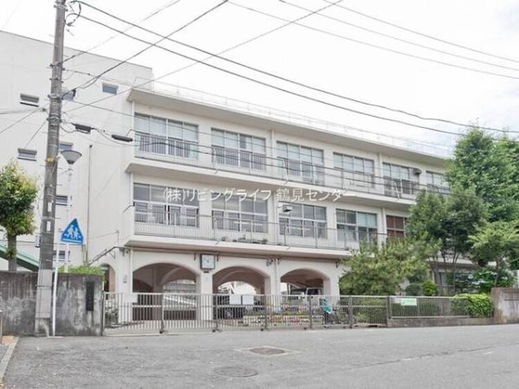 周辺 横浜市立老松中学校　1490ｍ