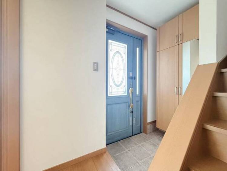 その他 お住まいの顔となる玄関。安らぎに満ちた生活空間を予感させてくれます。