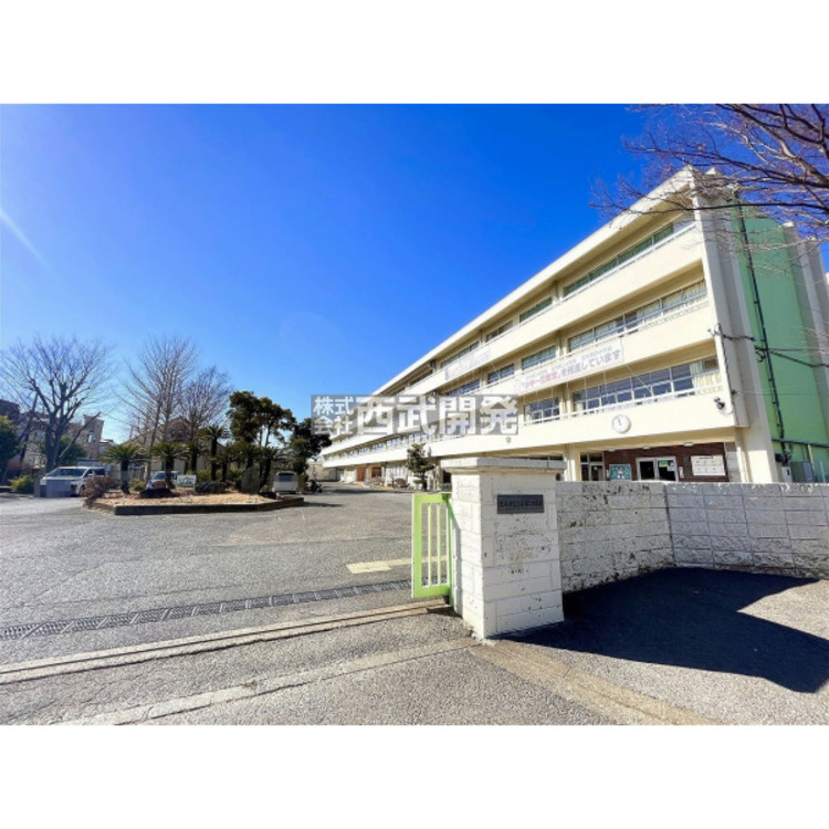 周辺 志木市立第二中学校(約450m)