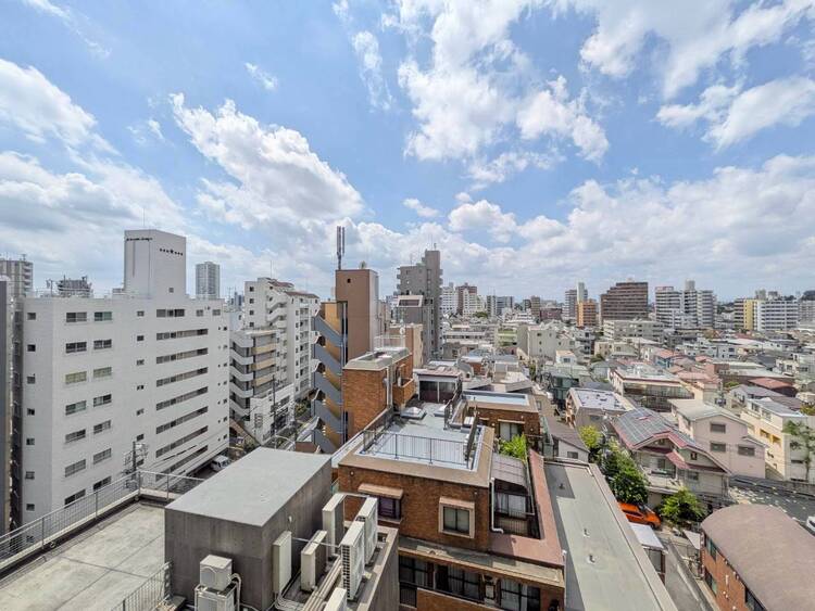 その他 眺望や窓からの景色が良いと、家で過ごす時間も快適です。