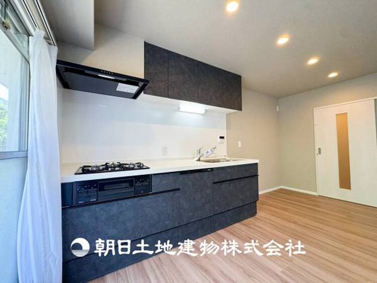 キッチン 【キッチン】住宅の主役でもあり、日常生活を過ごす上で重要な水回りでもあるからこそ機能性・デザイン性に拘りました。。