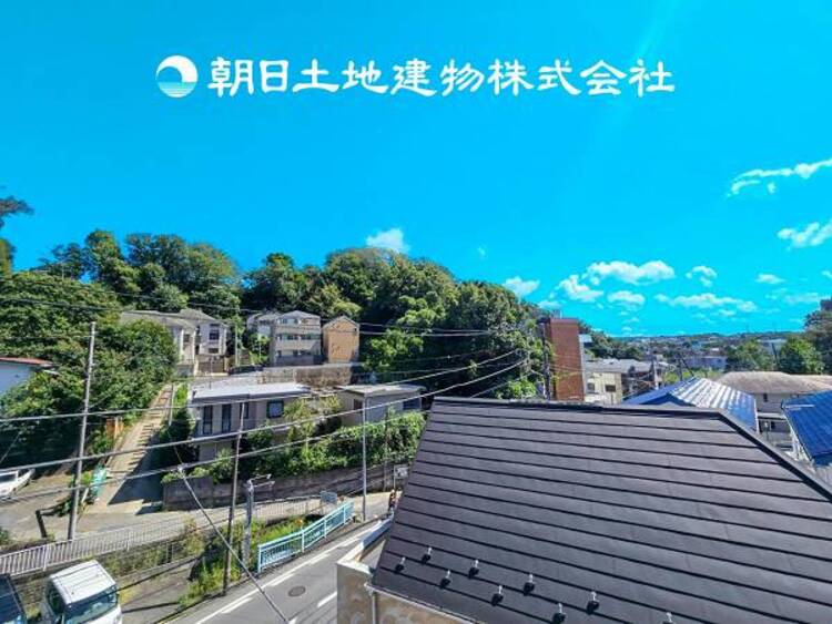 その他 【眺望】太陽に愛された家。陽当り・通風に優れた魅力的で快適さを追求した住宅です。ここに住むからこそ意味がある。そんな特別感に浸りながら、毎日をお過ごし下さい。