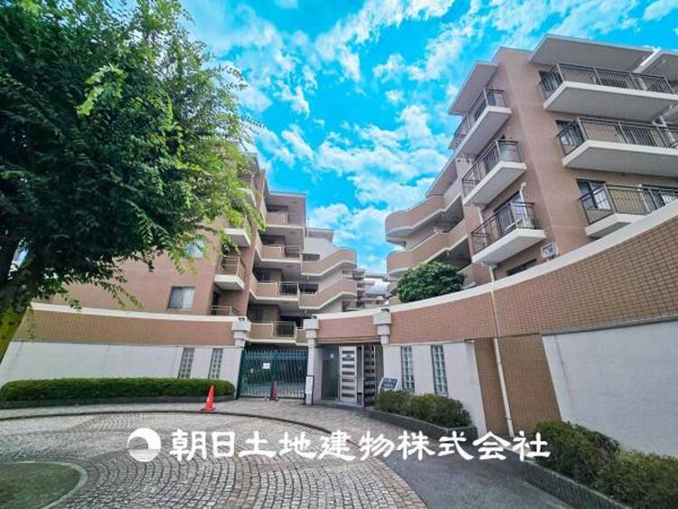 外観 【現地写真】穏やかな景色を楽しみながら、何も考えずにゆっくりとした時間を楽しむのも至福のひと時ですね。