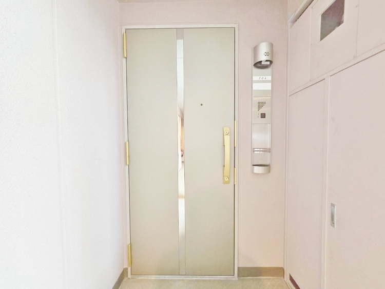 玄関 玄関を開ければ、そこは安らぎのご自宅。
