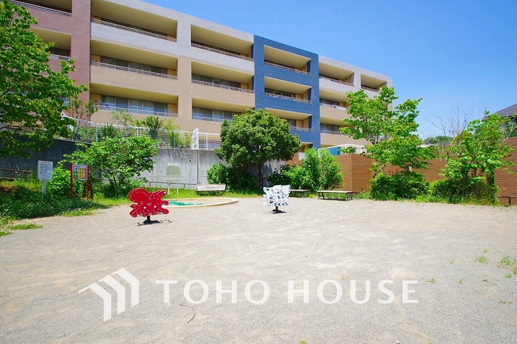 周辺 しらとり台第六公園　距離300ｍ