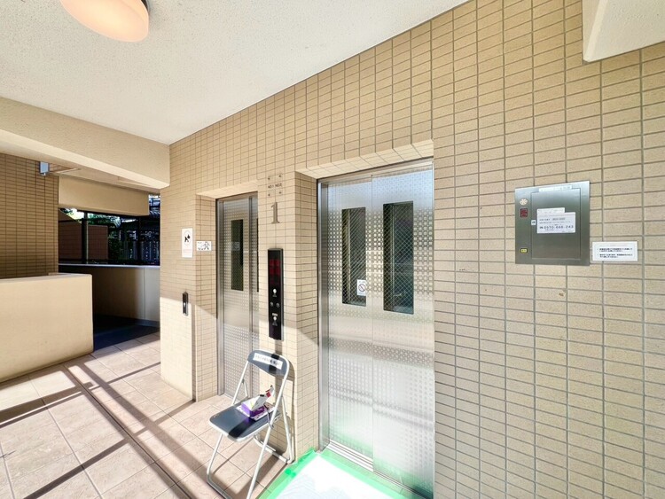 その他 エレベーター完備のため荷物が多くなっても安心。