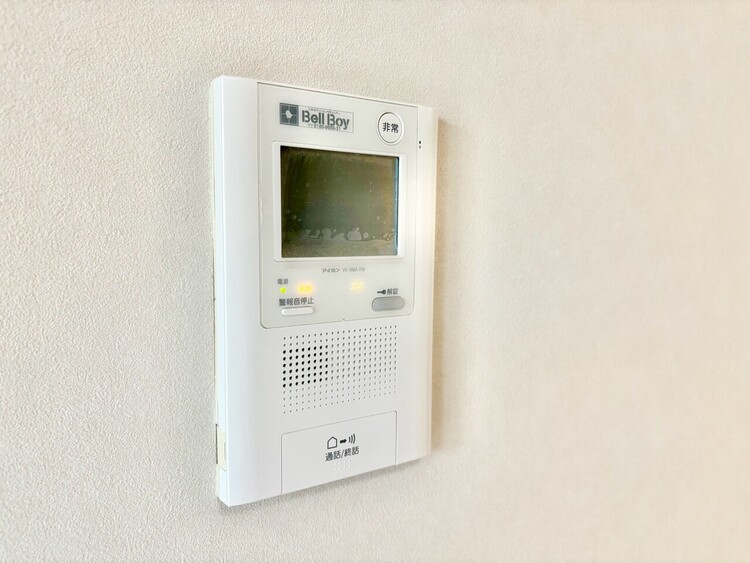 その他 誰が来てもわかる様にモニター付きインターホンを設置。