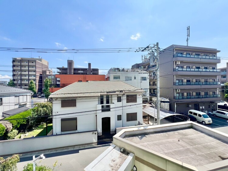 その他 眺望や窓からの景色が良いと、家で過ごす時間も快適です。