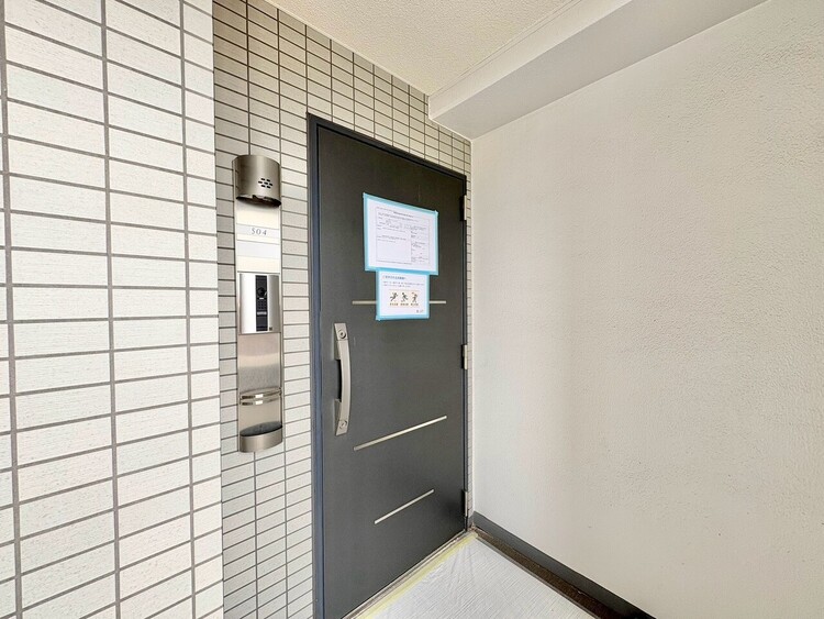 その他 清潔感のある落ち着いた雰囲気の玄関です。