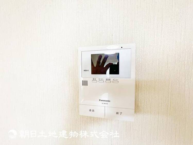 その他 【防犯設備】TVモニター付きインターホンは訪問者のお顔を確認出来安心な機能です！
