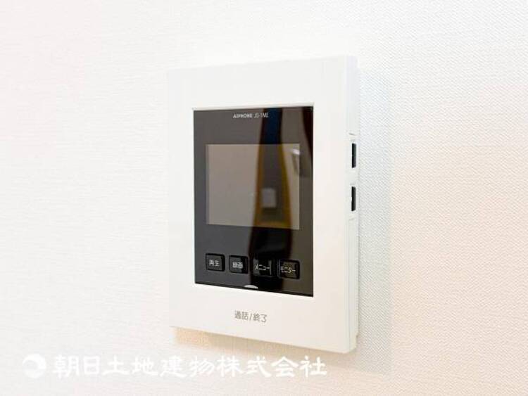 その他 【防犯設備】TVモニター付きインターホンは訪問者のお顔を確認出来安心な機能です！