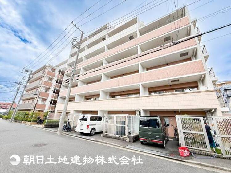 外観 大切な家族一人ひとりの大切な個別空間をつくりあげました。