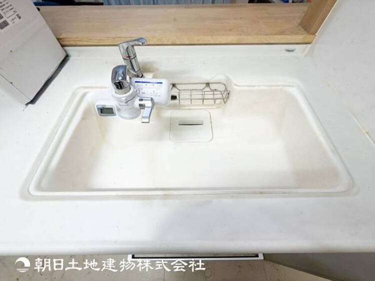 キッチン 【追い炊き機能付きバス】追い炊き機能があれば入浴時間の異なる家族でも省エネです。自動湯張り機能もついてますよ！
