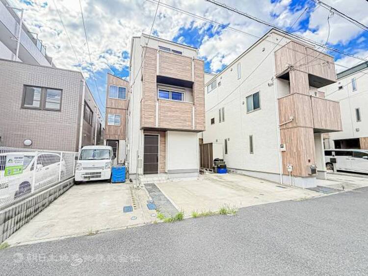 外観 自然な自身でいられるリラックスできる住環境が魅力的です！！！自然と心を満たしてくれそうなロケーション肩の力を抜いて過ごせる穏やかな毎日が楽しく過ごせそうです。本当の自分らしさ見つけてみませんか！