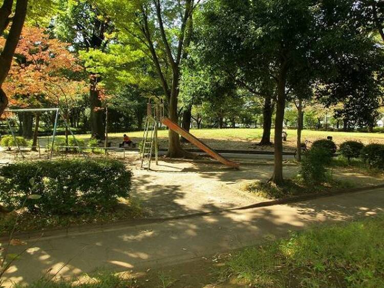 周辺 日野中央公園迄330ｍ