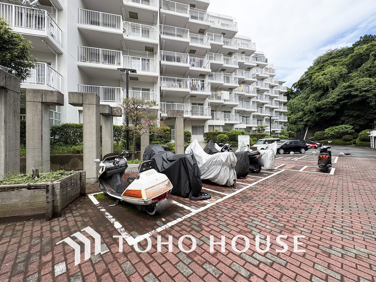 その他 バイク置き場（空き状況は要確認となります）