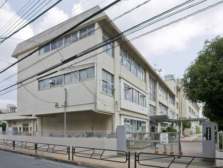 周辺 八王子市立第一小学校迄670ｍ