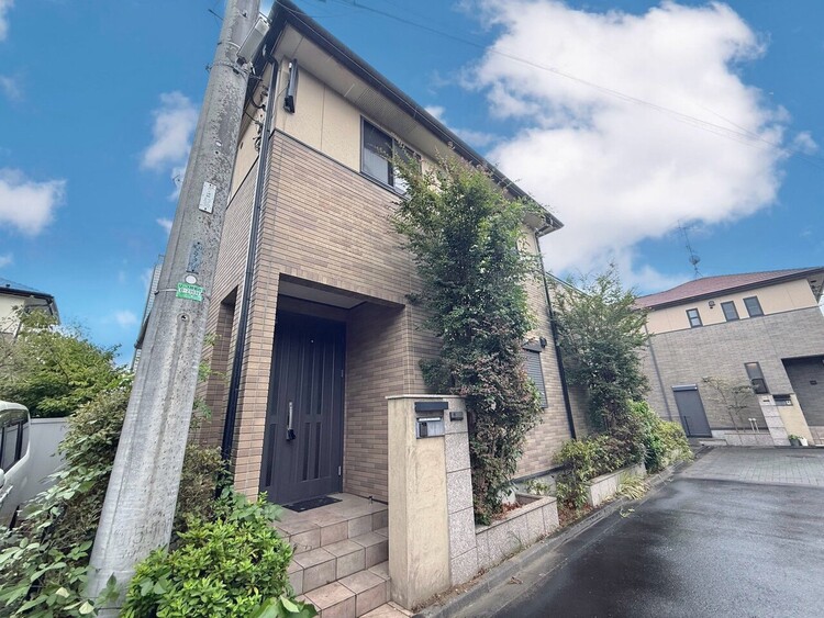 外観 資料には掲載していない情報が、現地にはたくさんあります。是非一度、現地をご確認ください。