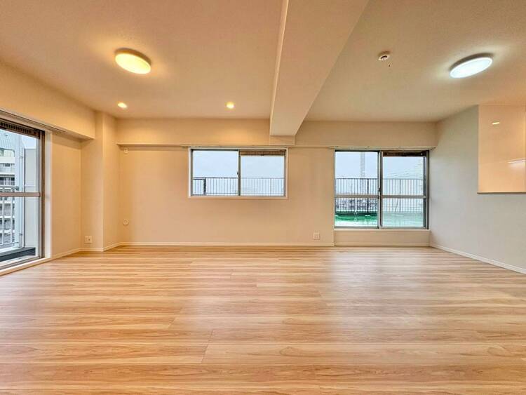 居間 豊かな居住性と、安心感を満たすクオリティが見事に調和した住空間。