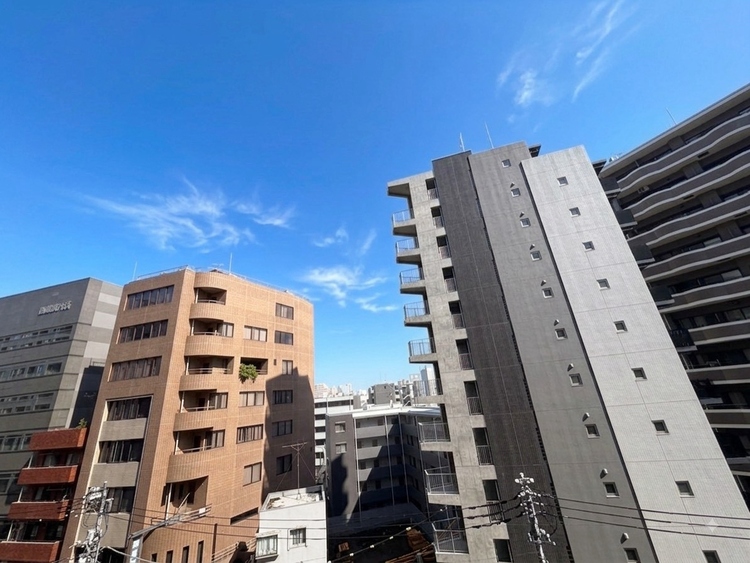 その他 眺望や窓からの景色が良いと、家で過ごす時間も快適です。
