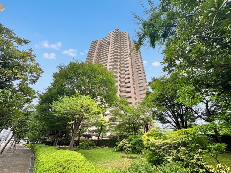 外観 ライフプランニングからローンまで、一貫してご説明させていただきます。お気軽にお問い合わせくださいませ。