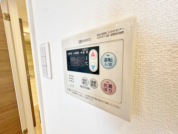 設備 見やすい画面で操作しやすい給湯パネルです。