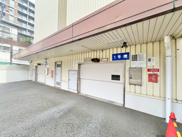 その他 駐車スペースが嬉しいですね。※空き状況は都度ご確認下さい。