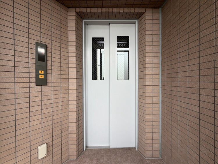 その他 エレベーター完備のため荷物が多くなっても安心。