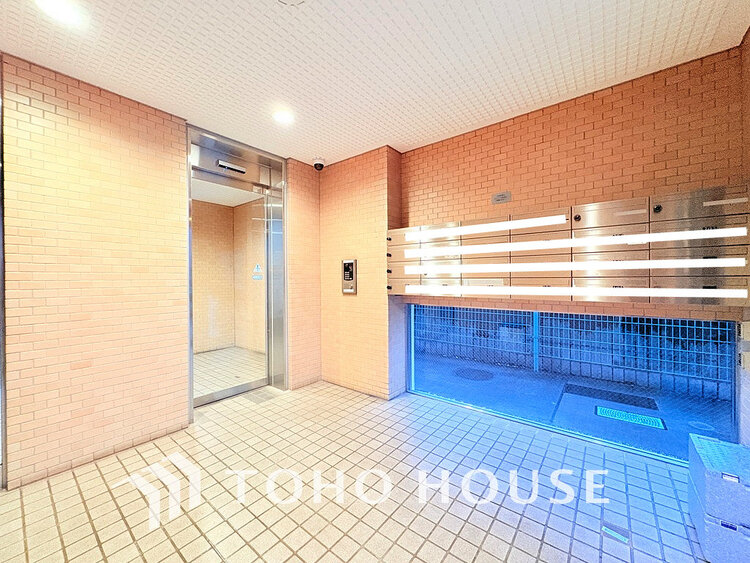エントランス エントランス