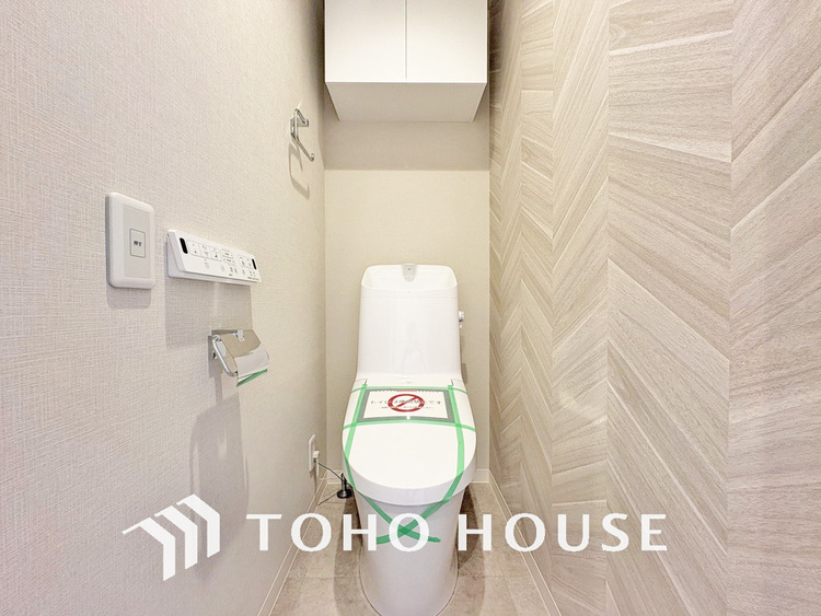 トイレ トイレには快適な温水洗浄便座付