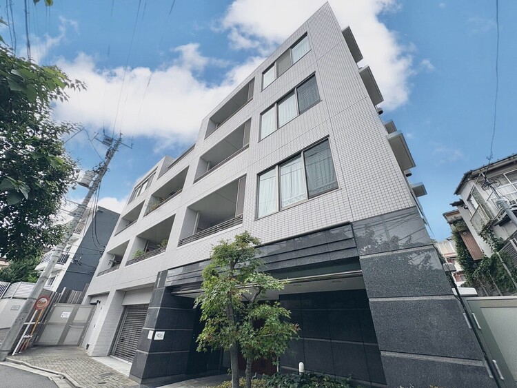 外観 資料には掲載していない情報が、現地にはたくさんあります。是非一度、現地をご確認ください。