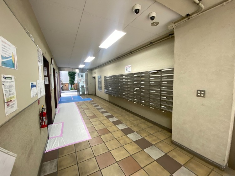 その他 館内は静寂な中が保たれており、管理が行き届いている印象を受けました。