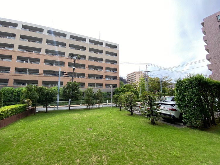 その他 眺望や窓からの景色が良いと、家で過ごす時間も快適です。