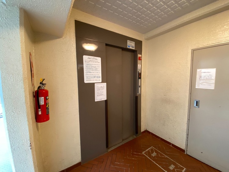 その他 エレベーター完備のため荷物が多くなっても安心。