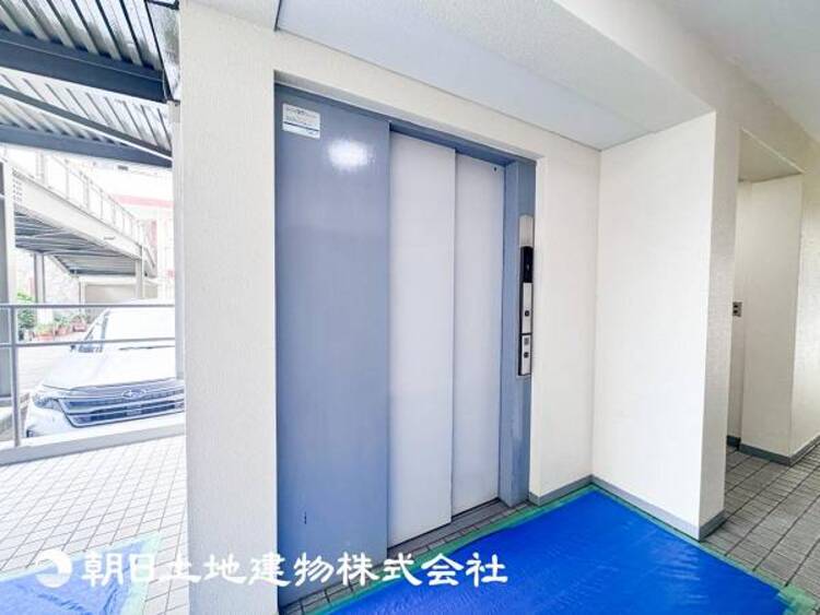 その他 【エレベーター】エレベーターもついており荷物の搬入などにも便利です。