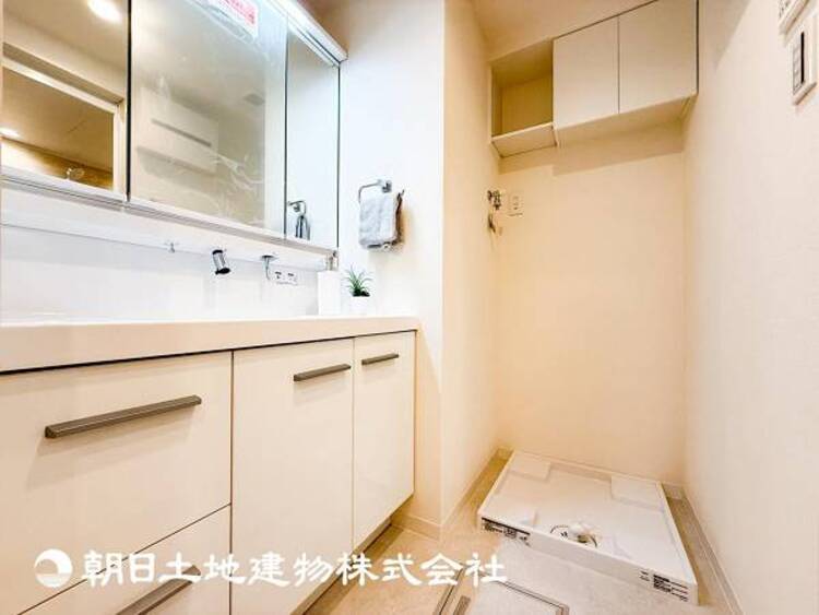 洗面 【洗面化粧台】慌ただしい1日が始まり、充実した1日の終わりを締めくくる洗面所。