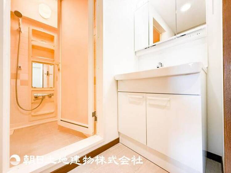 洗面 【洗面化粧台】慌ただしい1日が始まり、充実した1日の終わりを締めくくる洗面所。