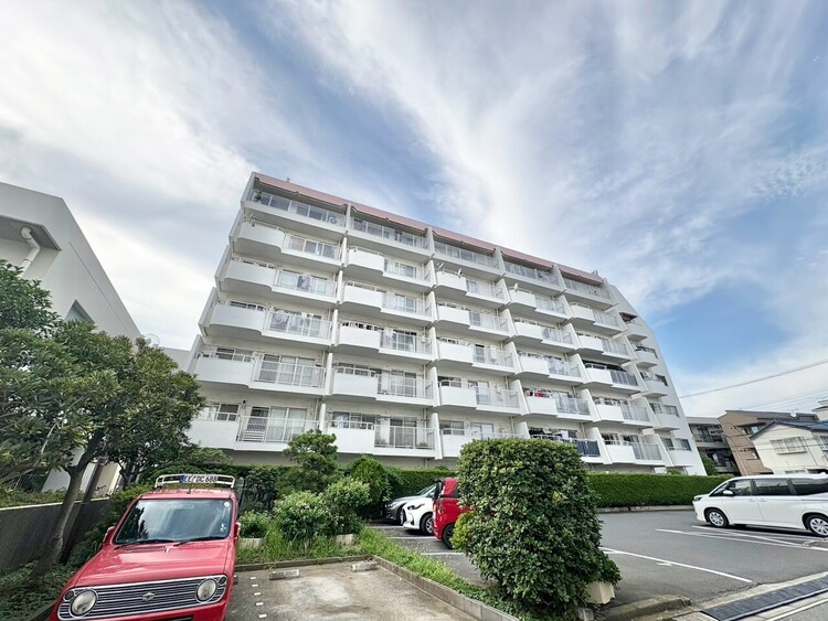 外観 資料には掲載していない情報が、現地にはたくさんあります。是非一度、現地をご確認ください。