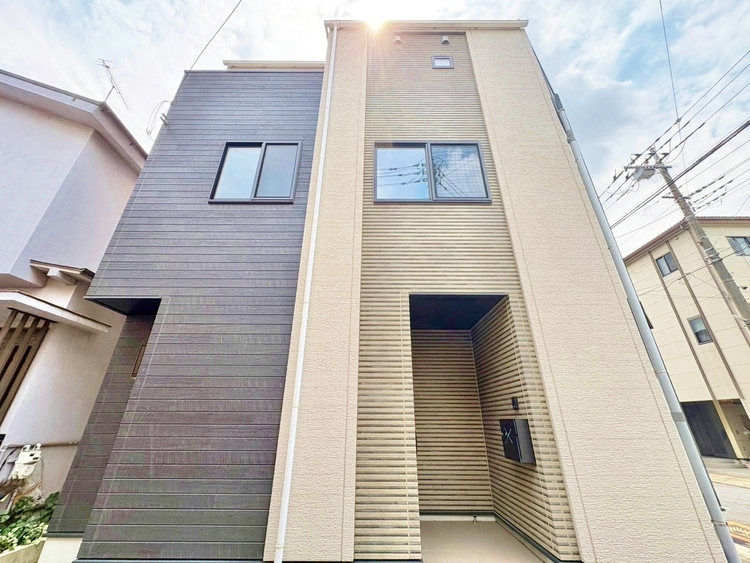 外観 資料には掲載していない情報が、現地にはたくさんあります。是非一度、現地をご確認ください。