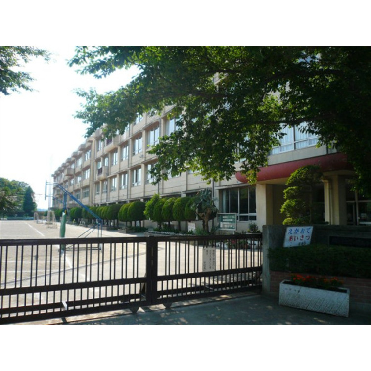 周辺 霞ヶ関西小学校(約1900m)