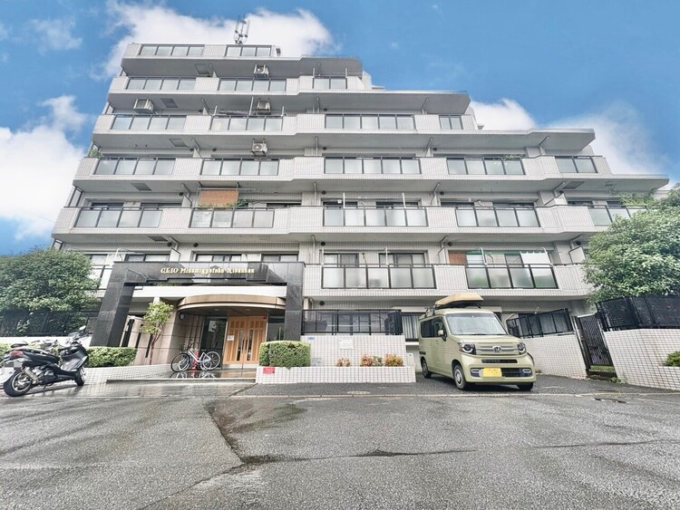 外観 資料には掲載していない情報が、現地にはたくさんあります。是非一度、現地をご確認ください。
