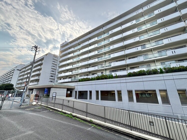 外観 資料には掲載していない情報が、現地にはたくさんあります。是非一度、現地をご確認ください。