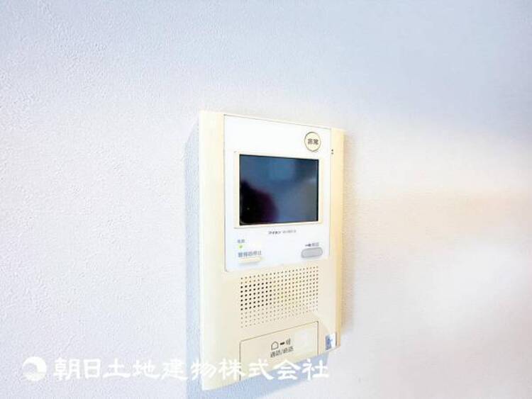 その他 【防犯設備】TVモニター付きインターホンは訪問者のお顔を確認出来安心な機能です！